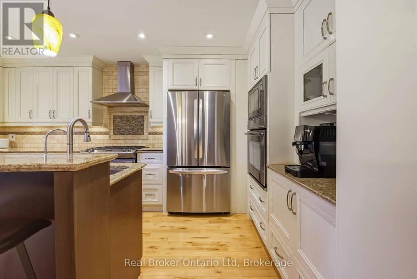 126 5th Avenue E — photo 10 of 40