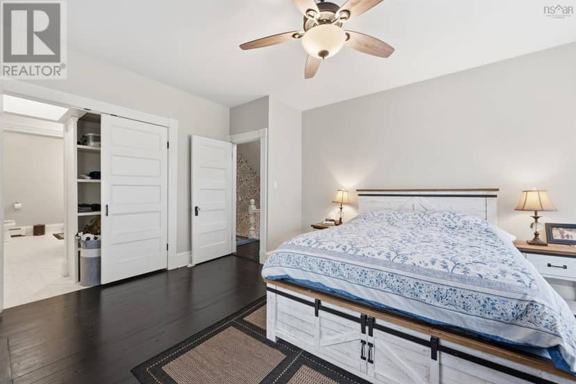 179 Granville Street — photo 26 of 40
