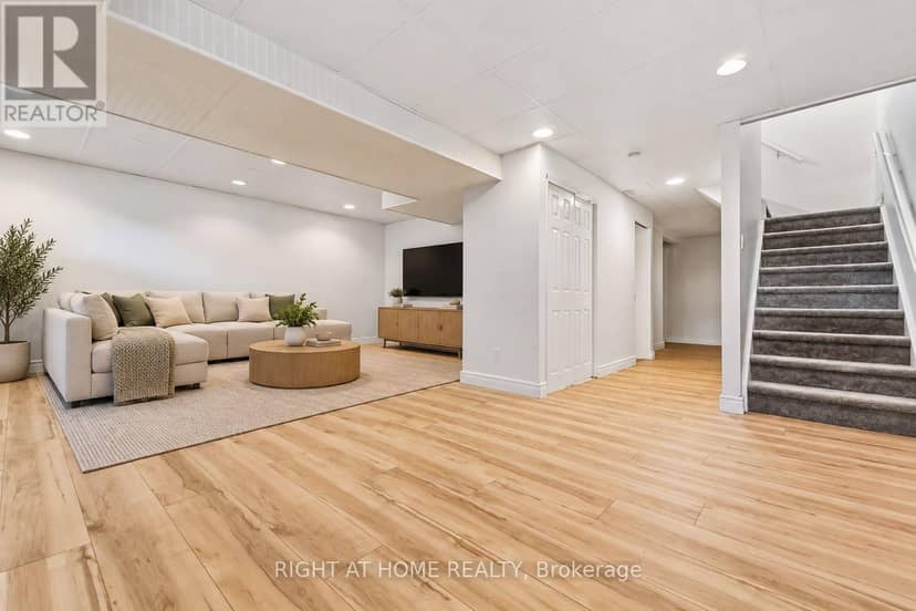 323 Berrigan Drive — photo 14 of 17