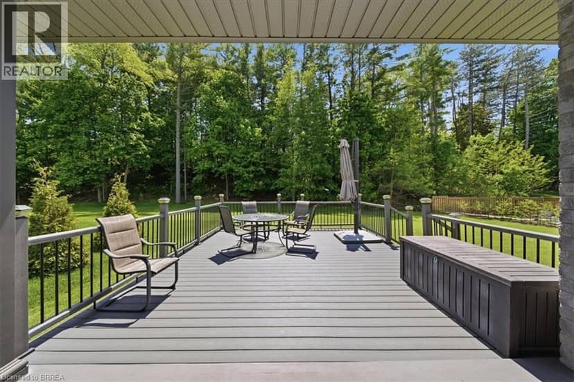 4 LYNNDALE Road — photo 40 of 40