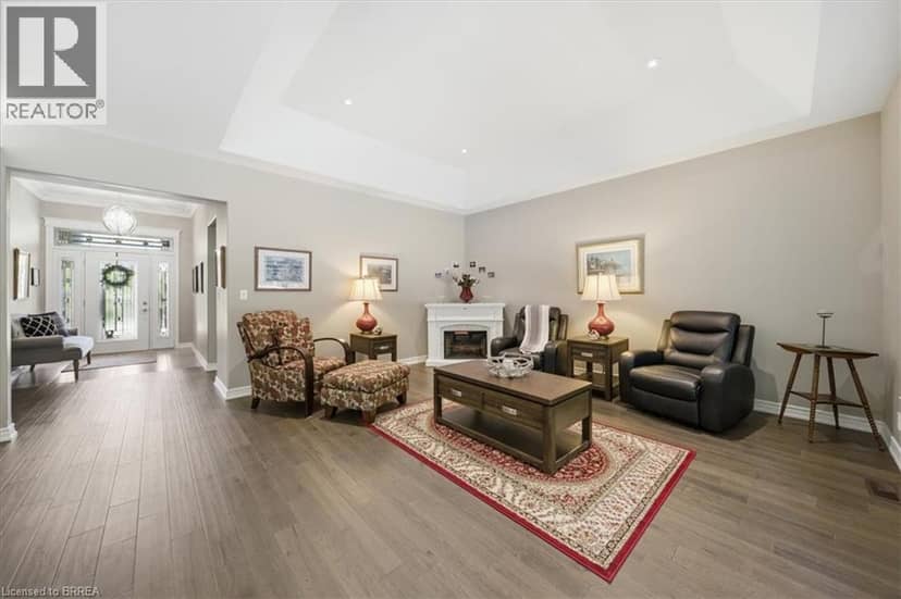 4 LYNNDALE Road — photo 8 of 40