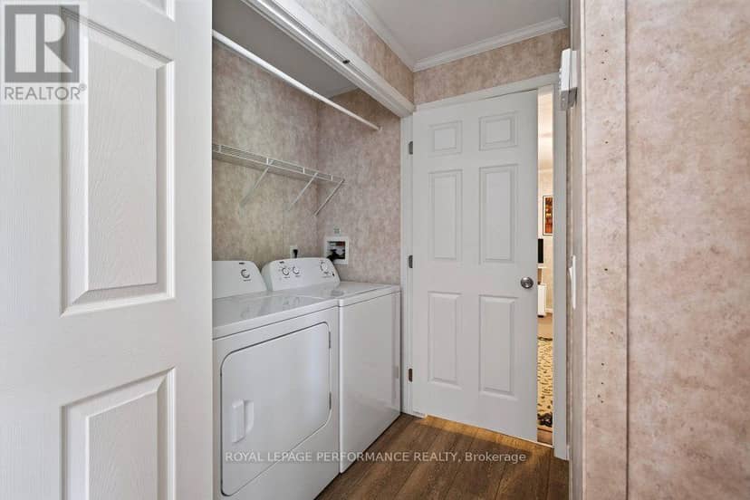 16 Eastgate Avenue — photo 28 of 40