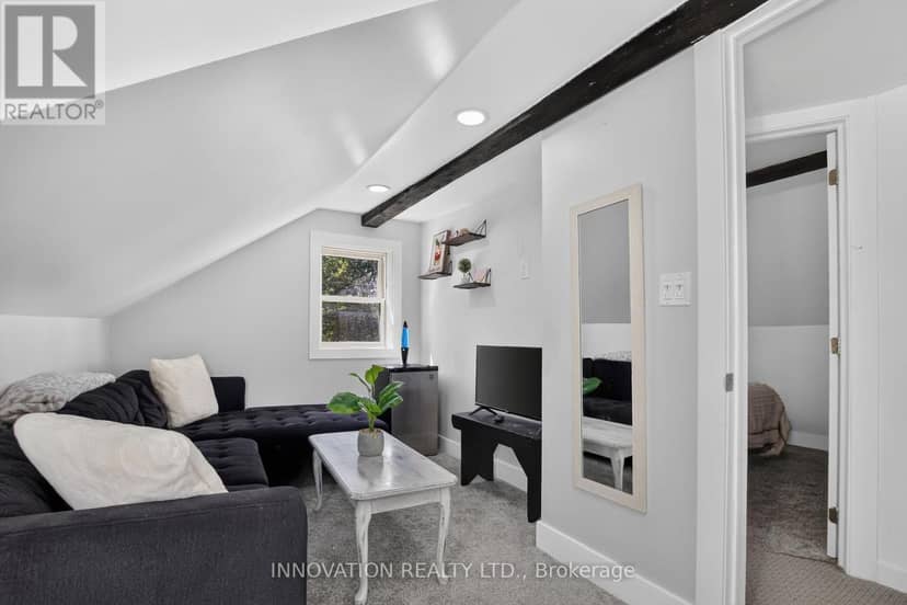 120 Maitland Street — photo 26 of 40
