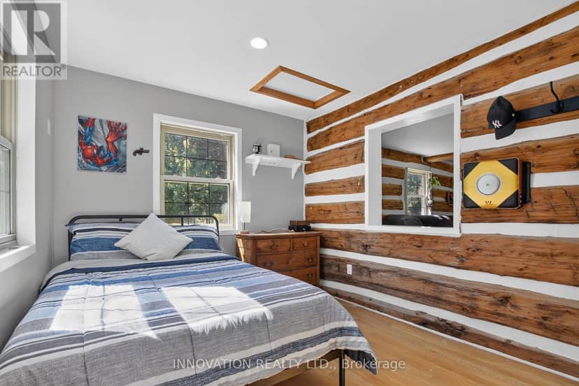 120 Maitland Street — photo 9 of 40