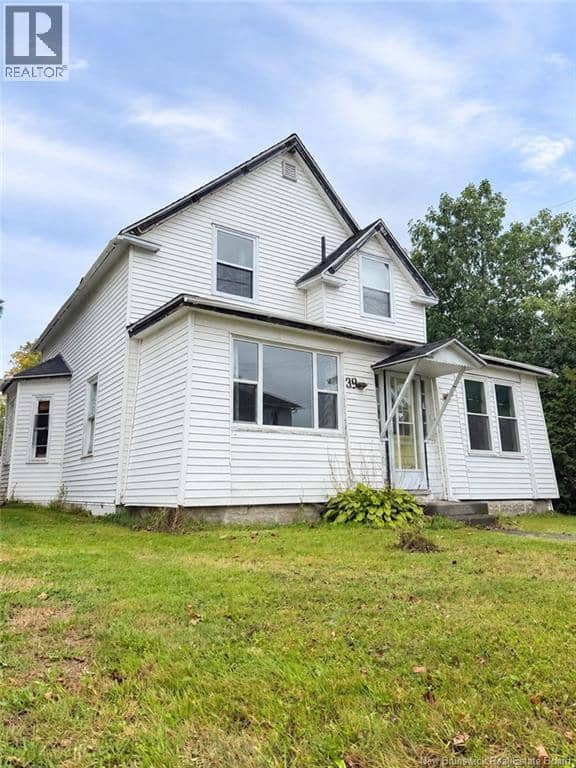 39 Manse Street — photo 1 of 17