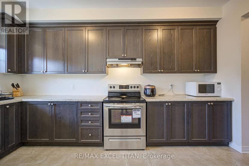 3038 George Savage Avenue, Oakville, photo 4