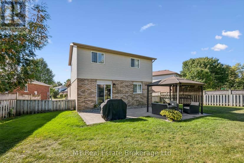 106 Bellamy Crescent — photo 27 of 38