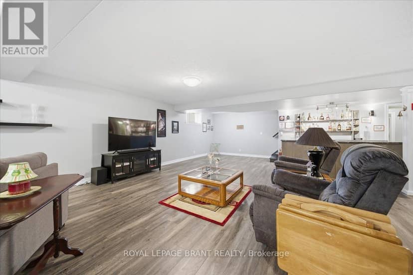 4 Lynndale Road — photo 28 of 40