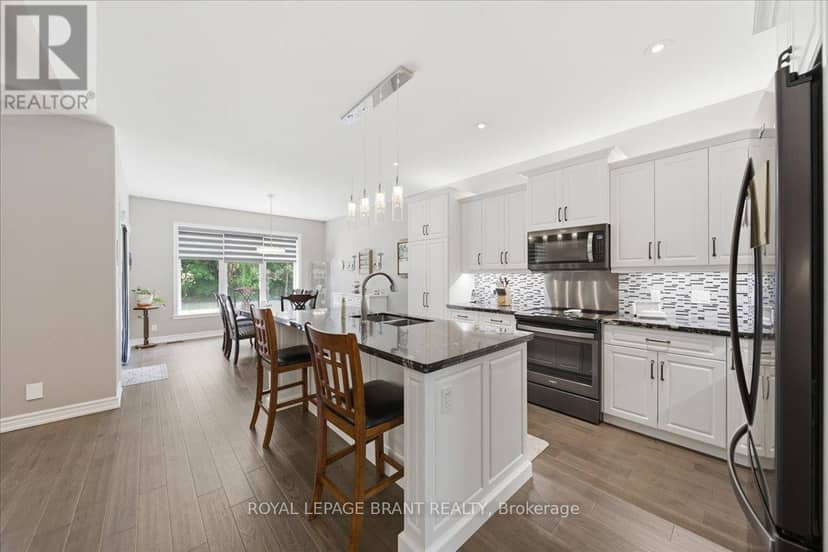 4 Lynndale Road — photo 9 of 40