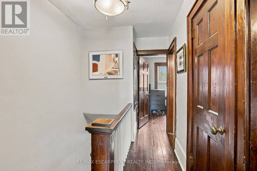 83 Napier Street — photo 10 of 18