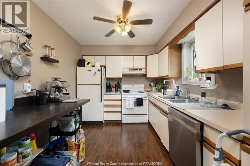 3138 Hartley Drive — photo 35 of 40