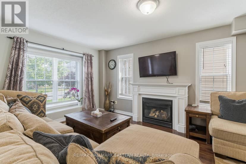 247 Bowen Drive — photo 11 of 40