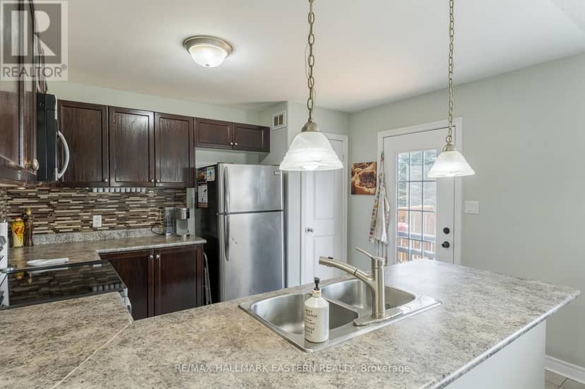 247 Bowen Drive — photo 18 of 40