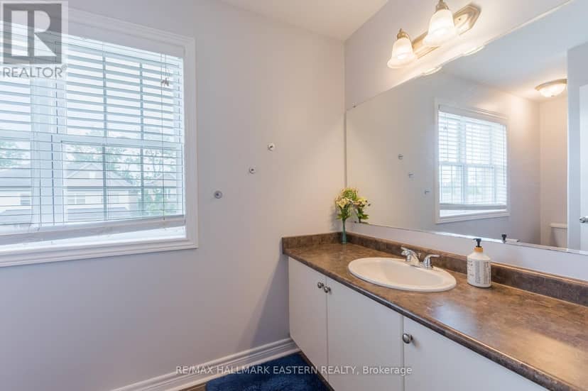 247 Bowen Drive — photo 33 of 40