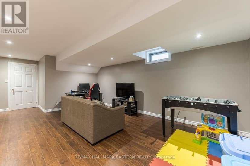 247 Bowen Drive — photo 37 of 40