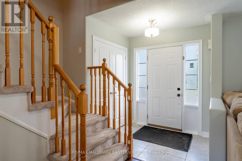 247 Bowen Drive — photo 8 of 40