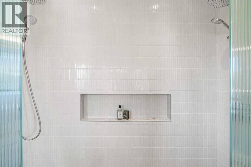3B Willow Crescent SW — photo 21 of 36