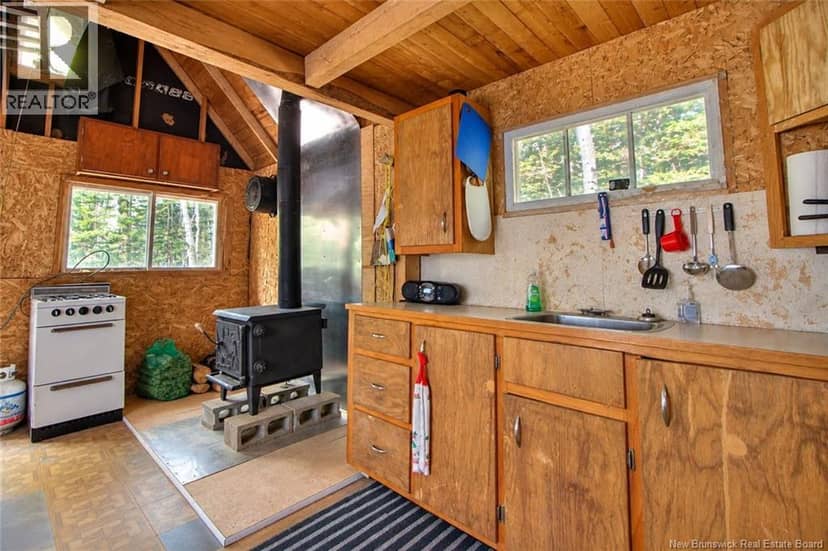 LOT 2 and Camp Old Portage Road, Anagance, photo 5