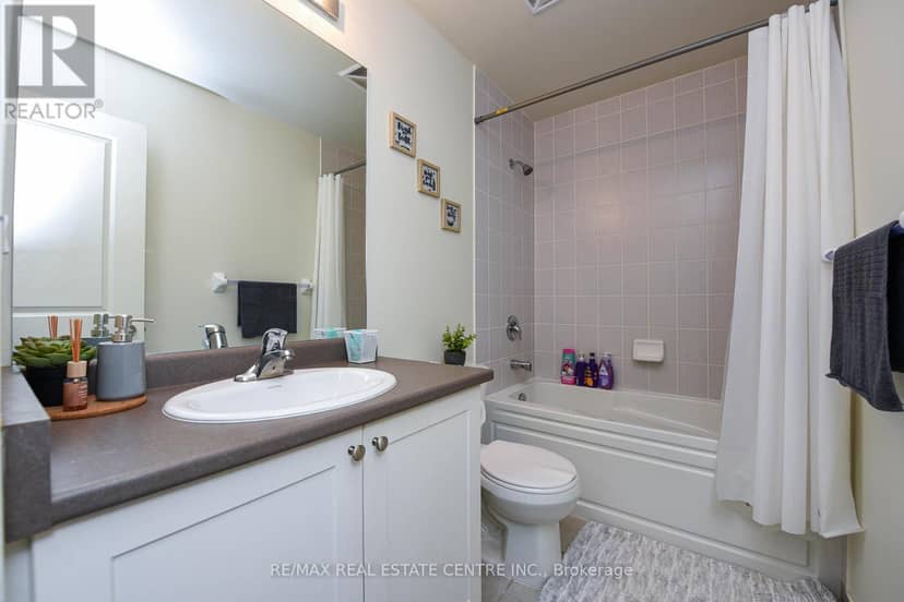 507 - 349 Rathburn Road — photo 28 of 40