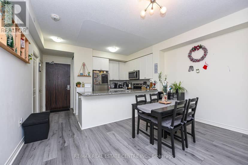 507 - 349 Rathburn Road — photo 8 of 40