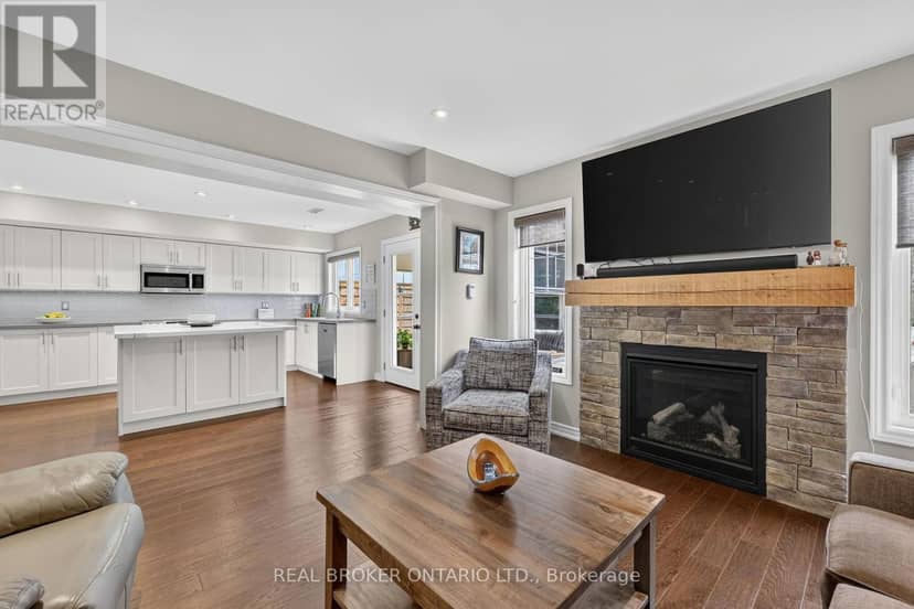 30 Masters Crescent — photo 10 of 40