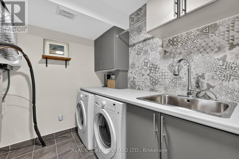 30 Masters Crescent — photo 20 of 40