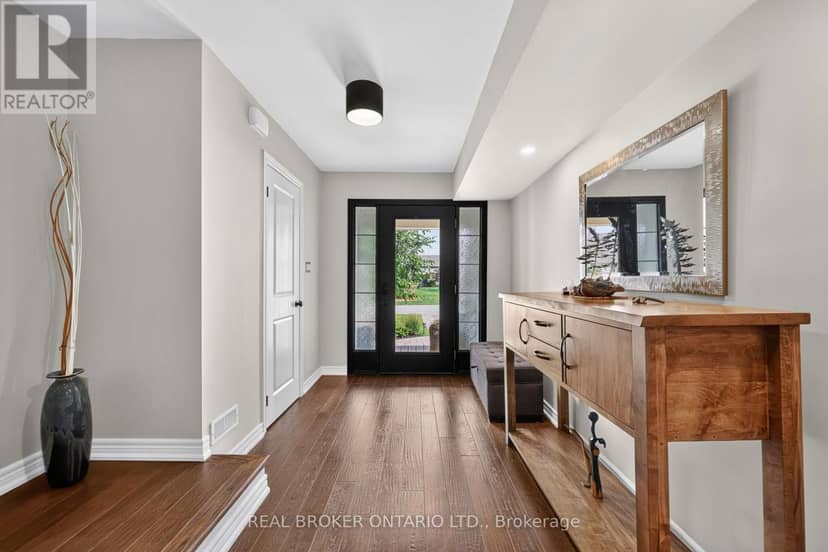 30 Masters Crescent — photo 21 of 40