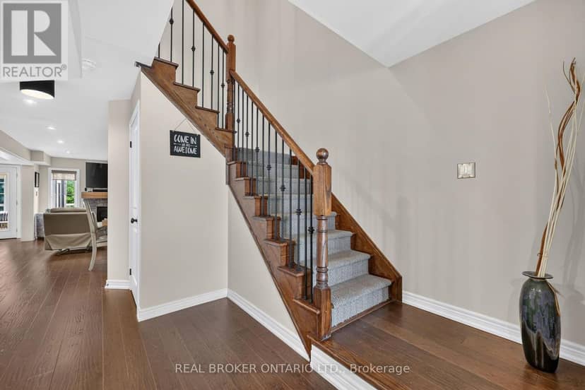 30 Masters Crescent — photo 22 of 40