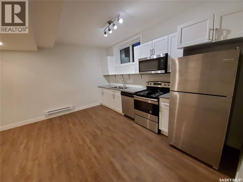 447 Eaton LANE — photo 19 of 28
