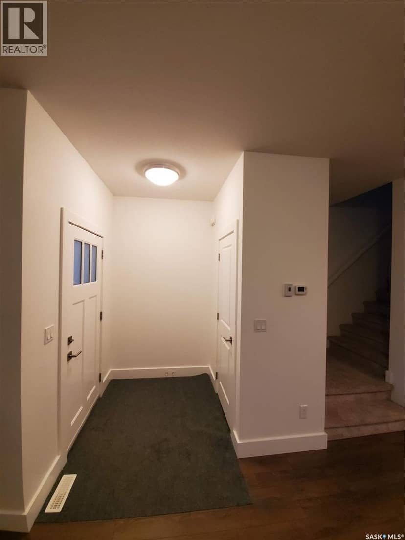 447 Eaton LANE, Saskatoon, photo 6