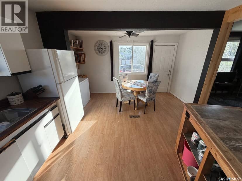 50 Shaughnessy STREET — photo 10 of 40