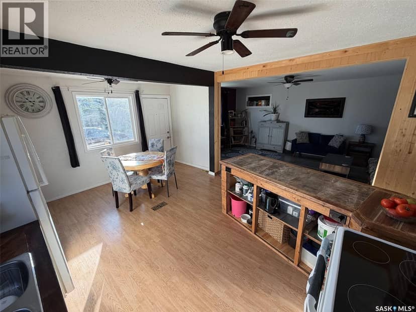 50 Shaughnessy STREET — photo 11 of 40
