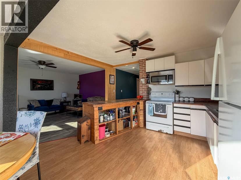 50 Shaughnessy STREET — photo 12 of 40