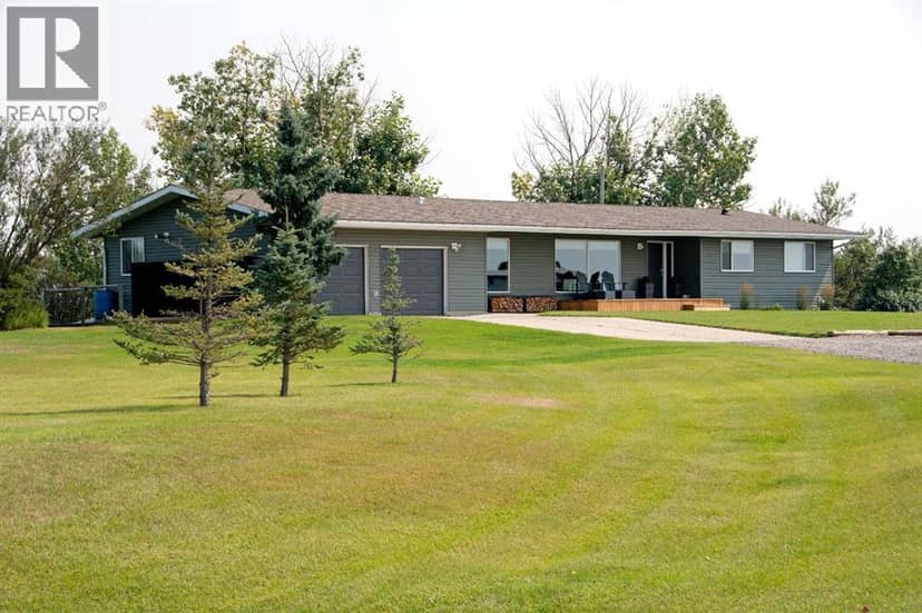 264057 562 Avenue E, Rural Foothills County