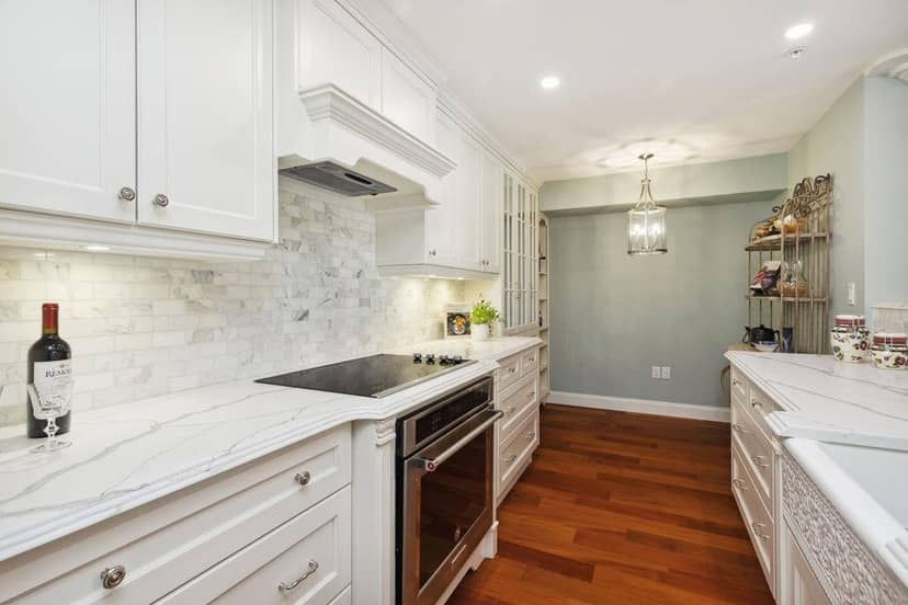 220 15210 PACIFIC AVENUE, White Rock, photo 7