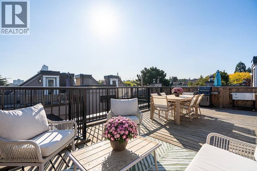 315 1922 W 7TH AVENUE, Vancouver