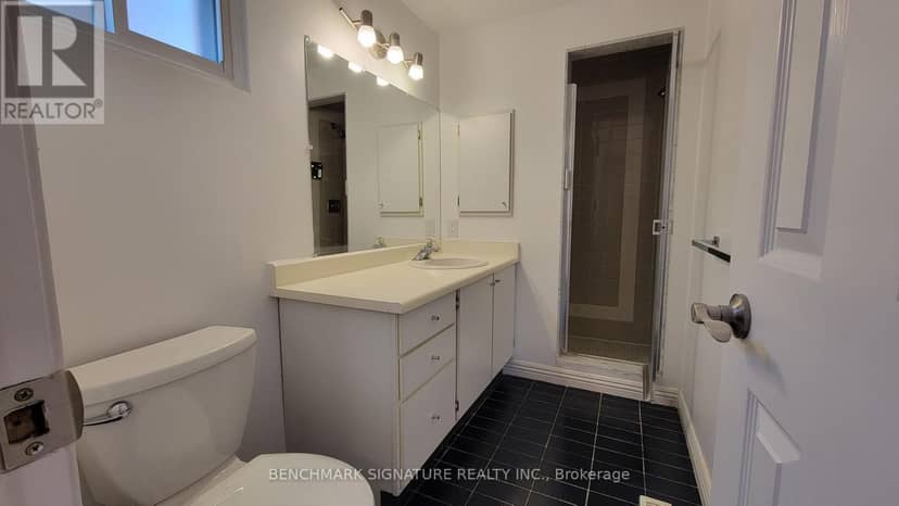 35 Wintermute Boulevard — photo 18 of 38