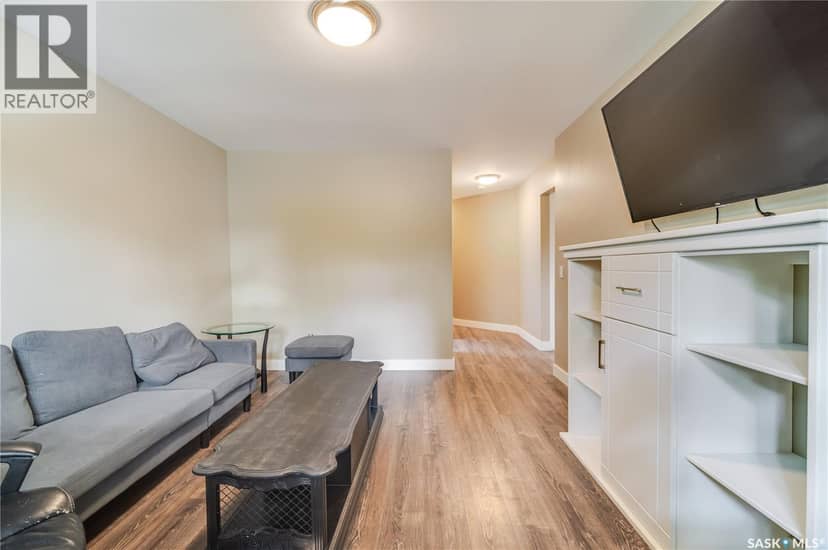 414 Main STREET S — photo 19 of 40