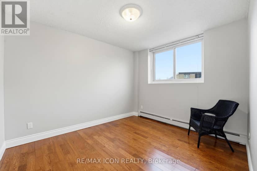 206 - 944 Caledonian View — photo 14 of 21