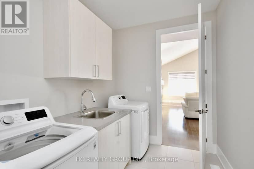 295 Sunnybrae Avenue — photo 10 of 32