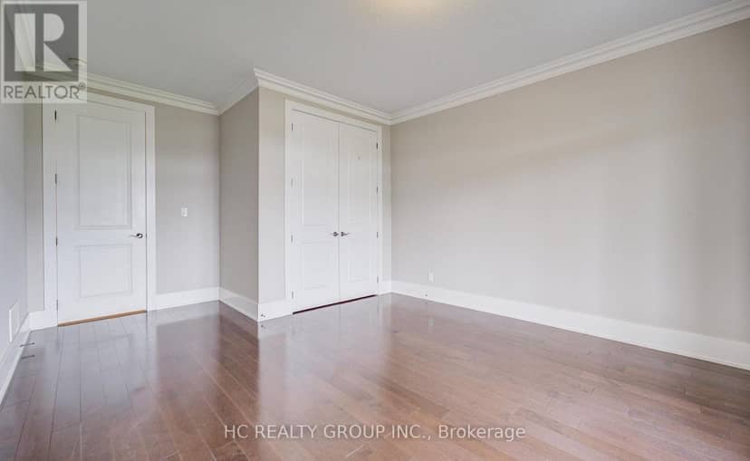 295 Sunnybrae Avenue — photo 12 of 32