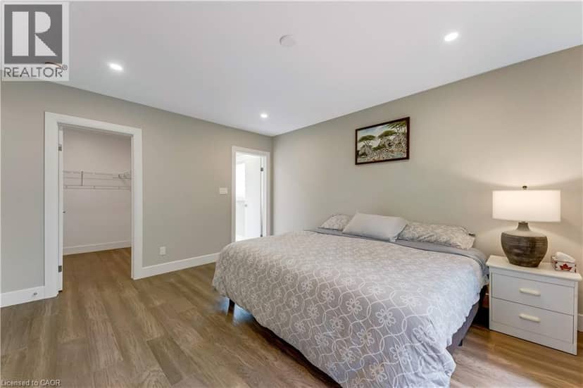 106 KENNETH Avenue — photo 20 of 40