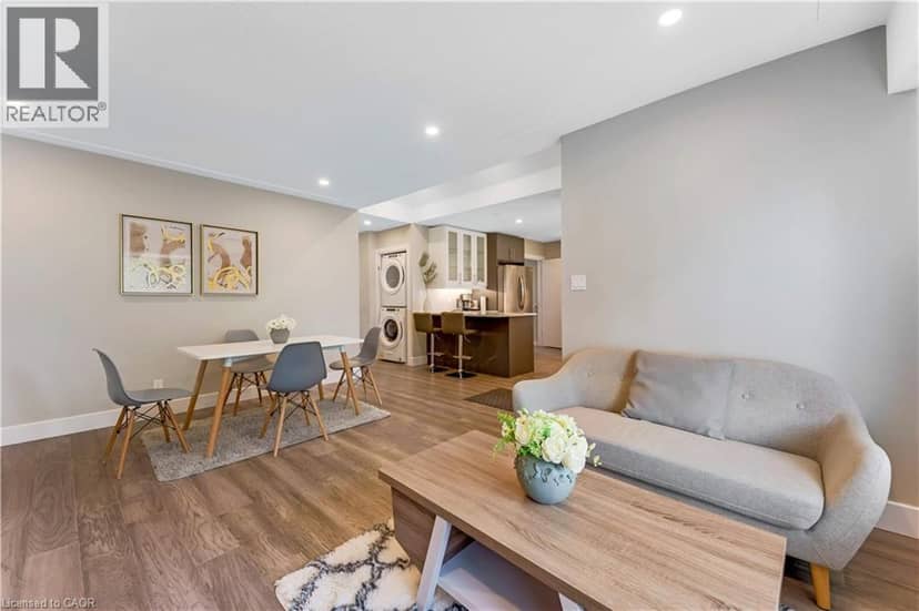 106 KENNETH Avenue — photo 7 of 40