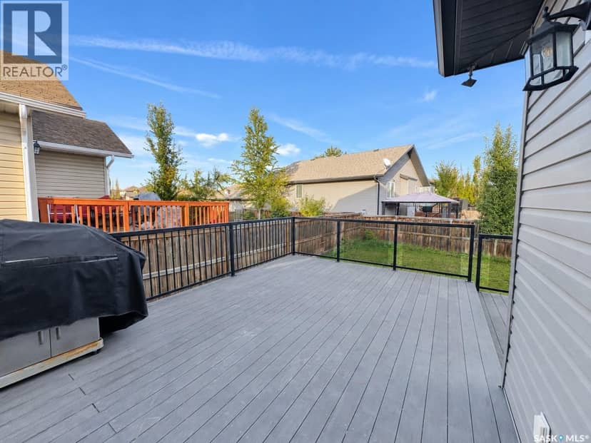 114 Korol CRESCENT — photo 20 of 28
