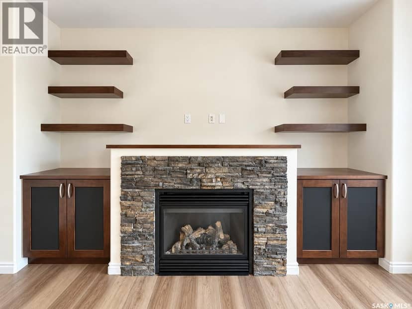 114 Korol CRESCENT — photo 5 of 28