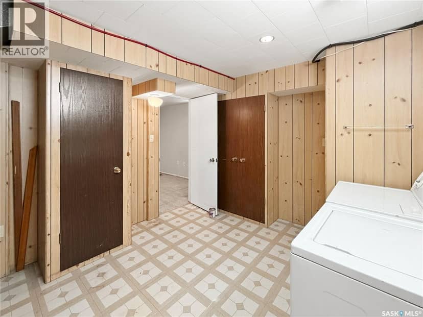 333 24th STREET E — photo 19 of 38