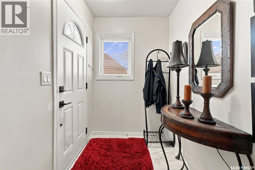 219 South Front STREET, Pense, photo 2