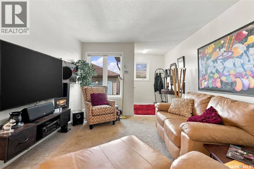 219 South Front STREET, Pense, photo 5