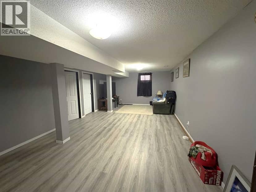 5602 47 Avenue W — photo 23 of 28