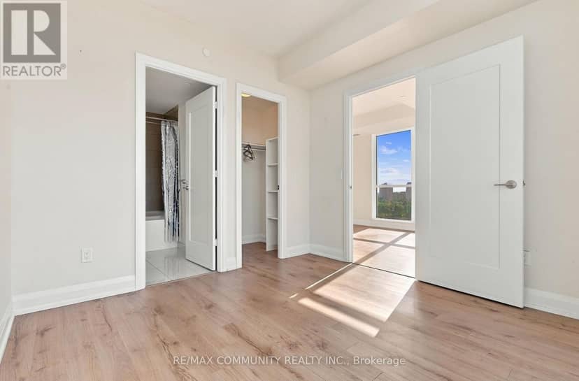 2111 - 18 Graydon Hall Drive — photo 19 of 24